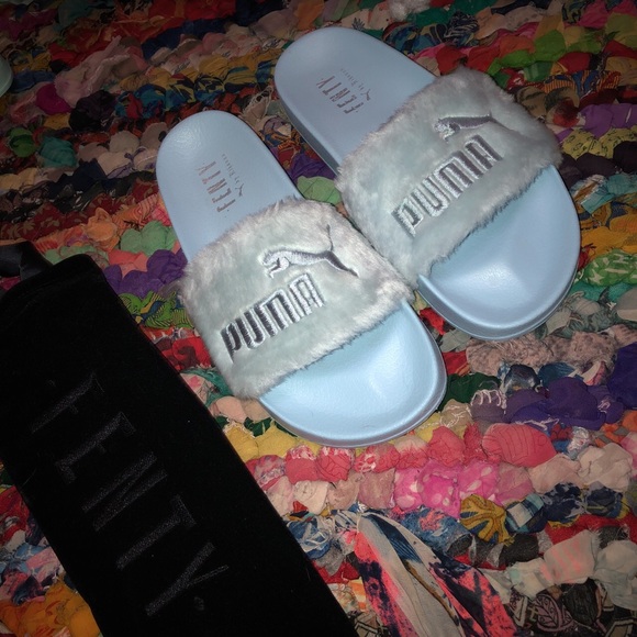 Puma Shoes - Puma Fenty slides